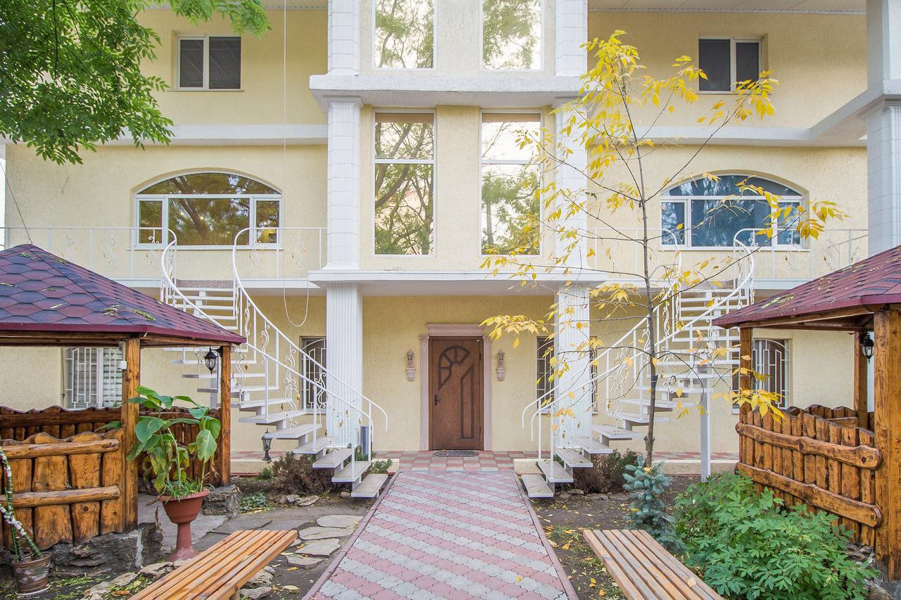 Hotel Olimp Tayirove Exterior foto